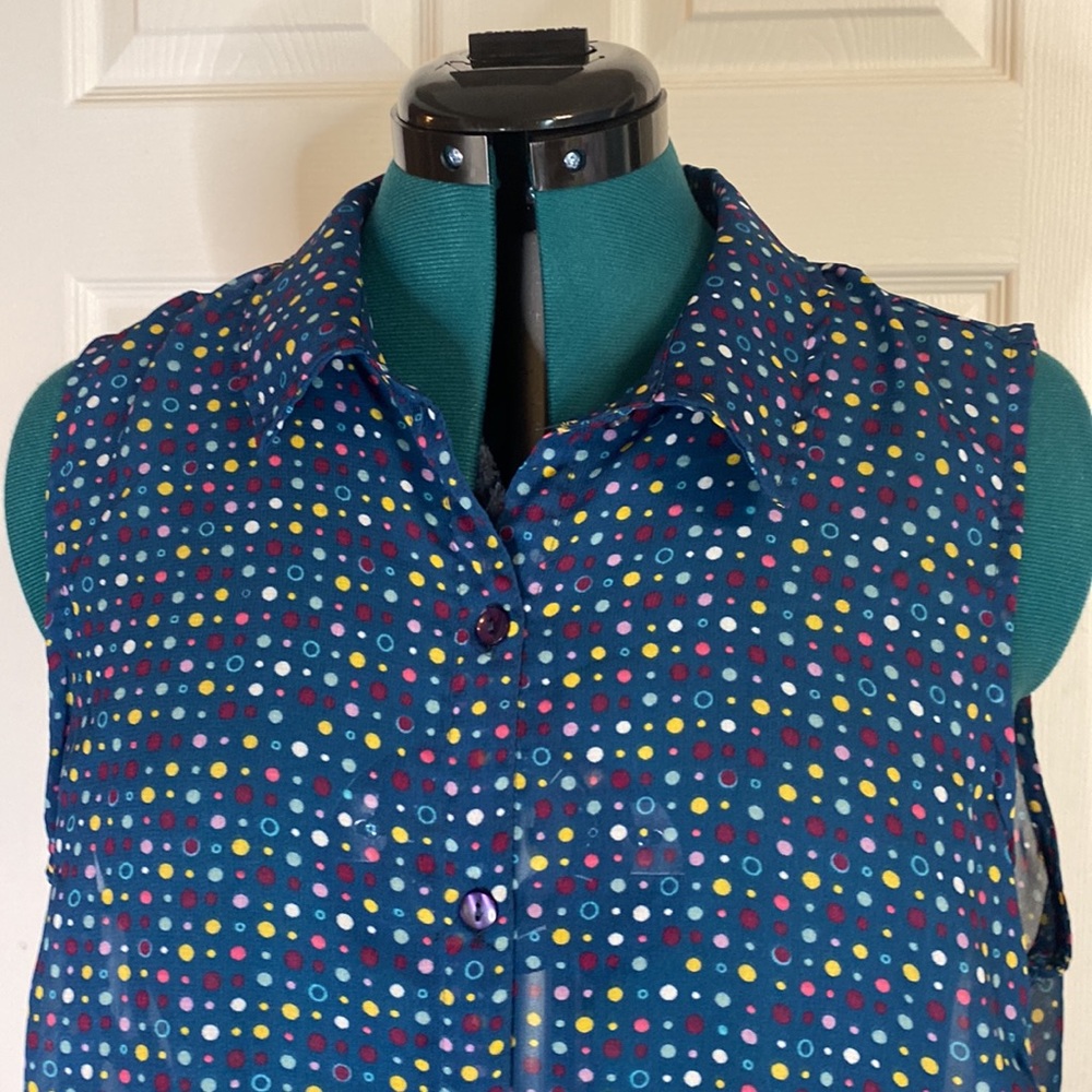 Attention, sheer sleeveless polkadot blouse. XL - Picture 2 of 9